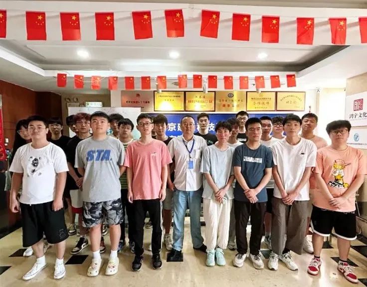 近期結(jié)班留影 | 百尺竿頭，更進一步，加